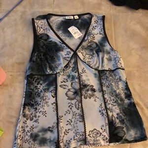 Blue/blk sleeveless top